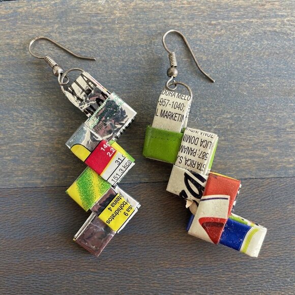 Funky Vintage Braided Paper Gum Origami Wrapper Dangle Earrings (D6) - Picture 2 of 4